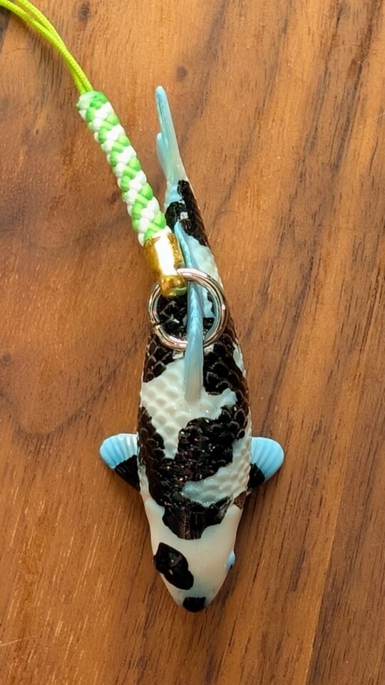 Shiro Utsuri - Miniature Koi Keychain Pendant